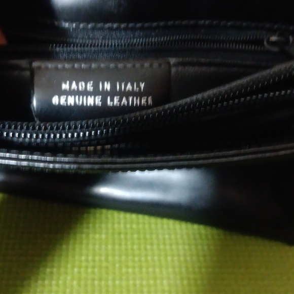 Brown and Black Leather Shoulder Bag Vintage - Picture 8 of 8